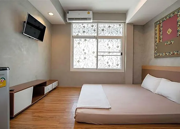Hostel Buri