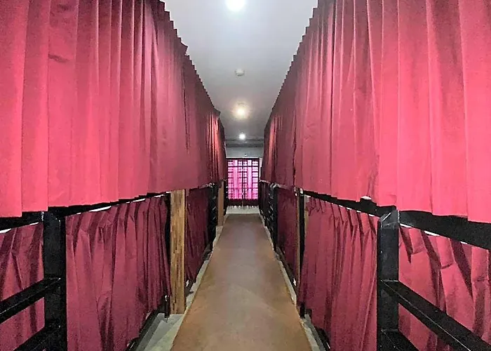 Buri Hostel *
